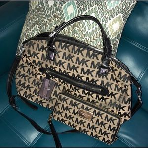 Handbag and wallet bundle Authentic